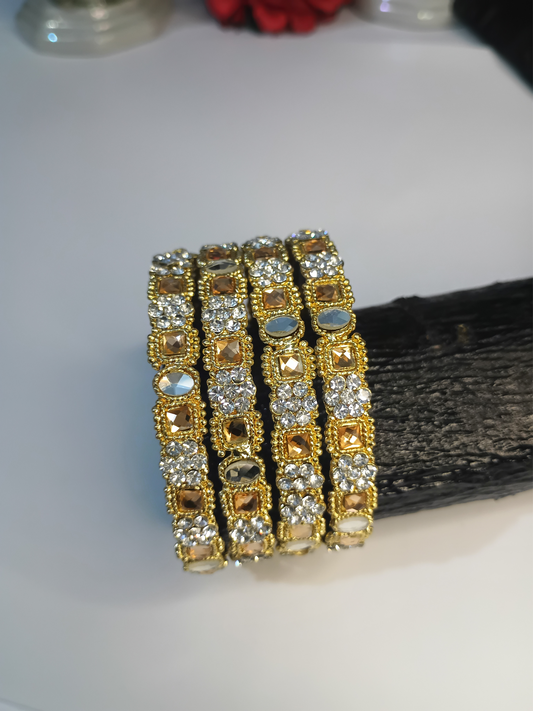 Article A112 HUNAR-E-ZAR