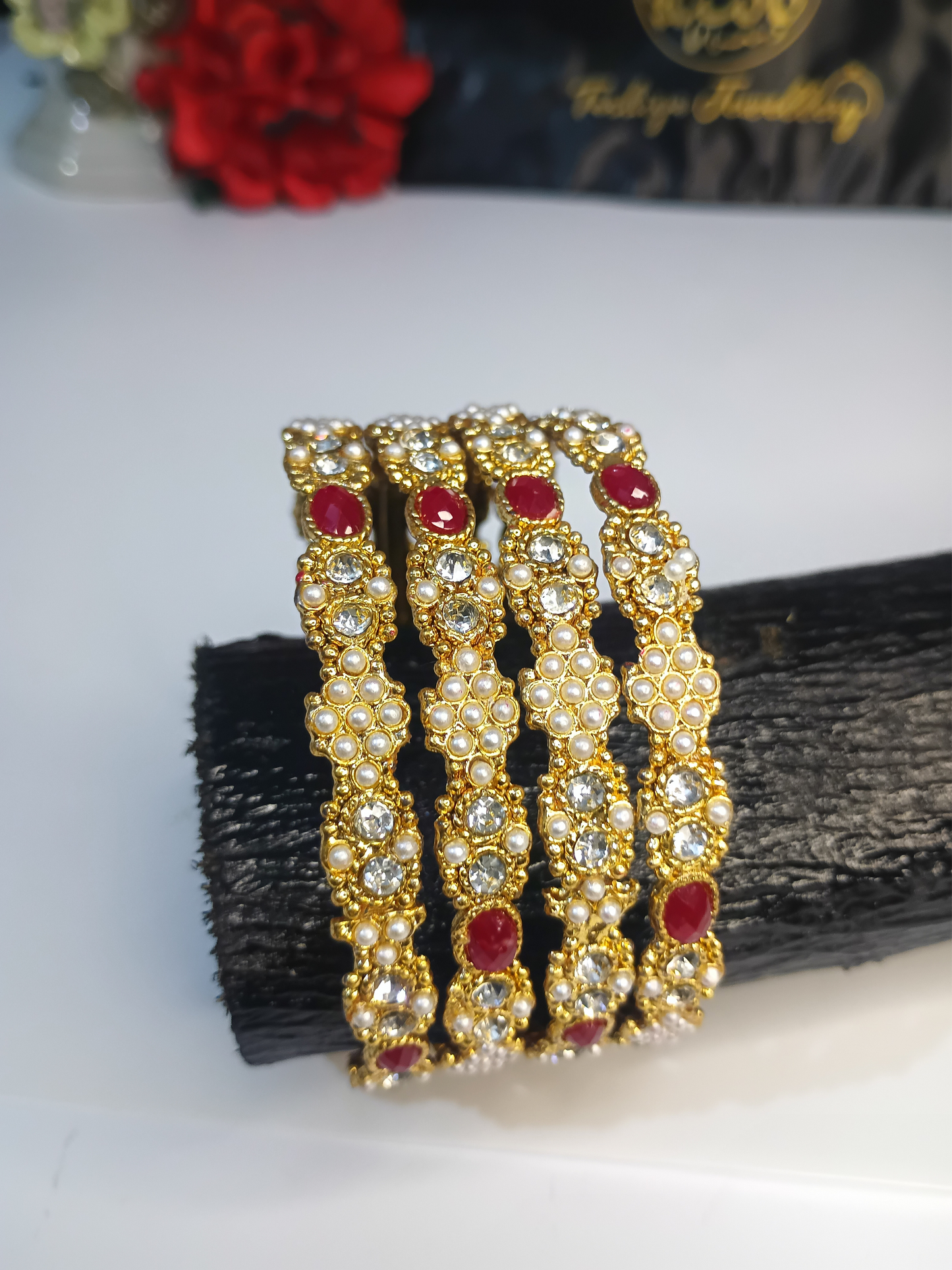 Article A104 JAHAN ARA