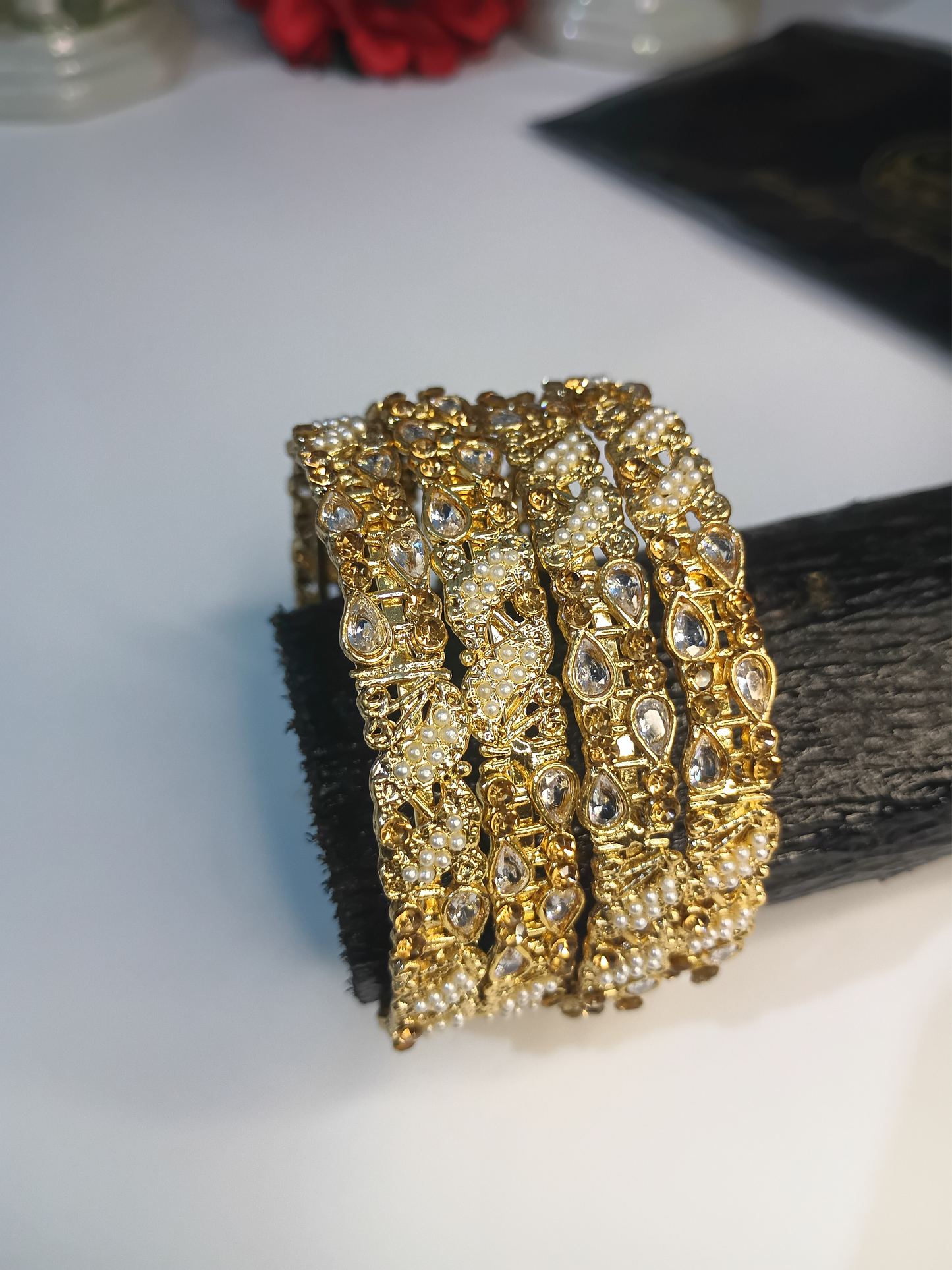 Article A116 KUNDAN RAAT