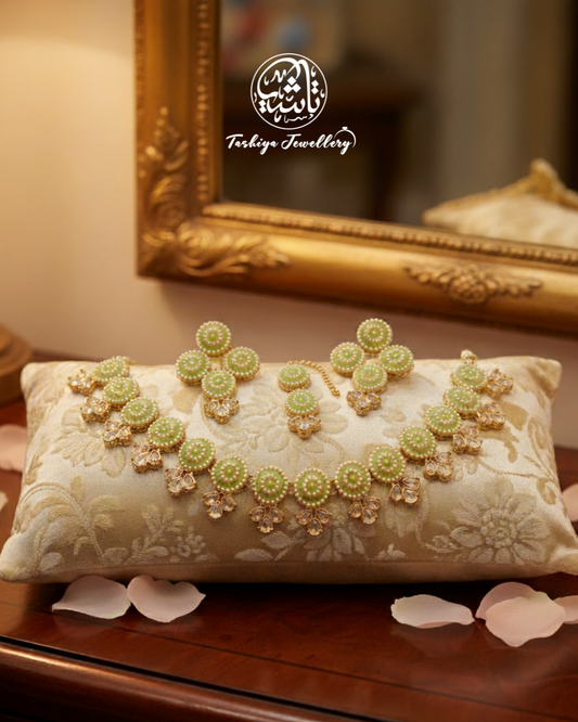 ARTICLE A132 RANG MAHAL ANGOORI