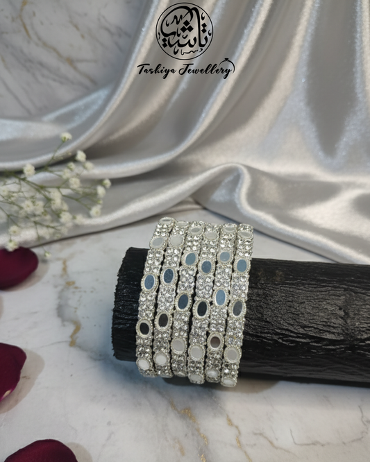 Article A150 CHAANDNI