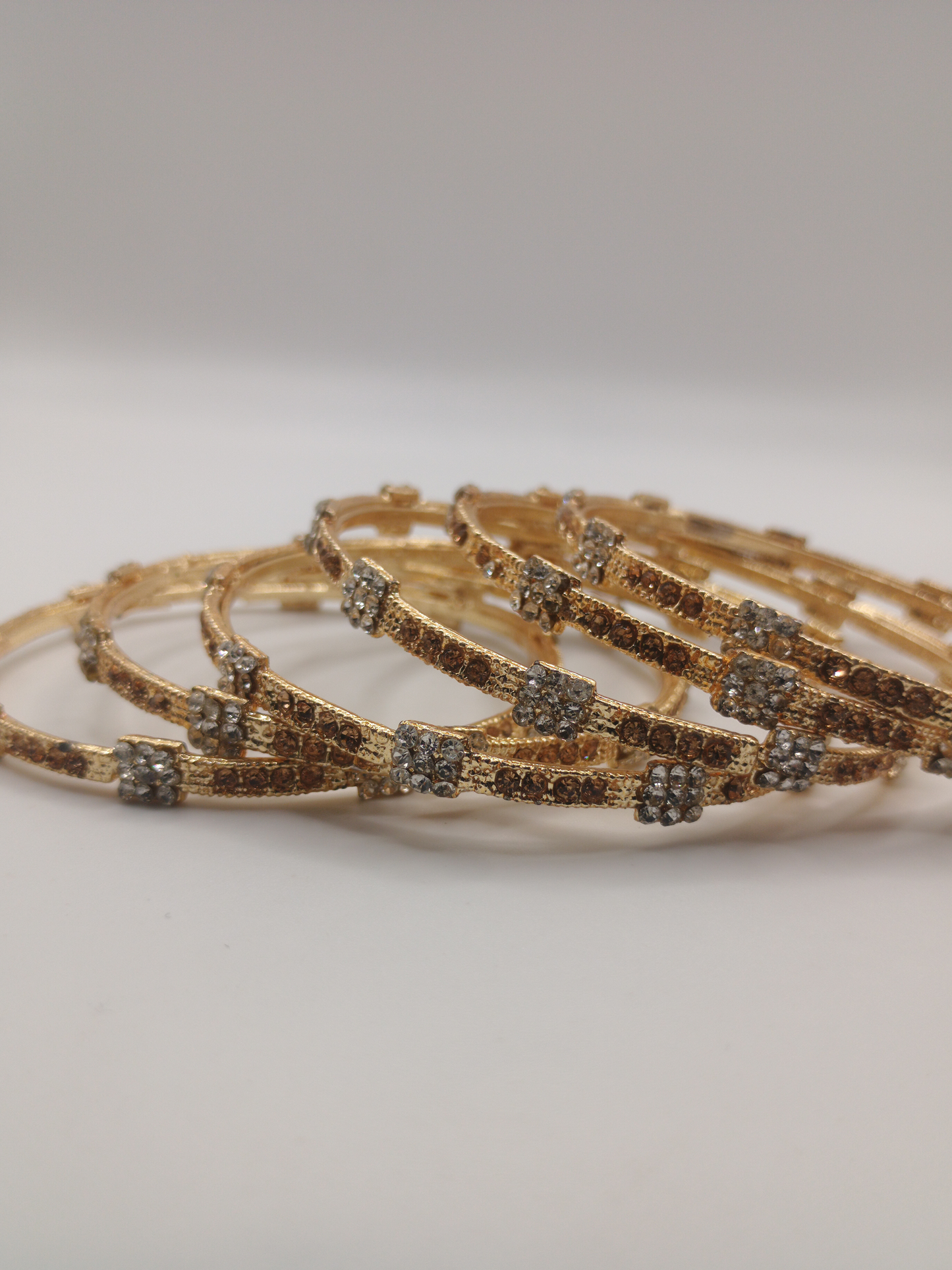 ARTICLE A112 NAGEENE